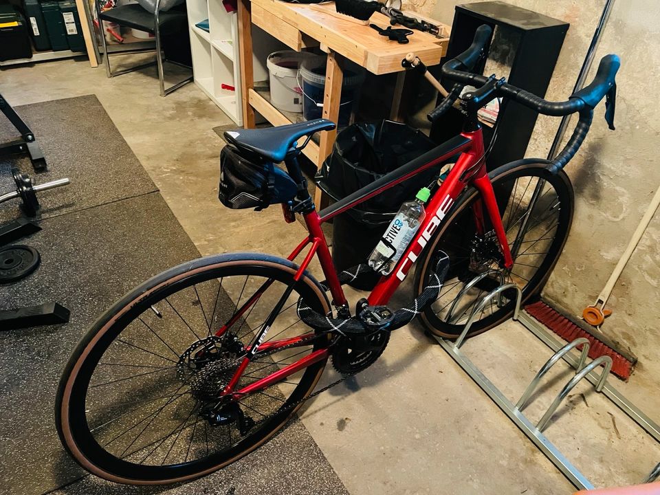 Cube Attain SL Race Disk RH56cm Rennrad Modell 2022 Neuwertig in Nürnberg  (Mittelfr) - Aussenstadt-Sued | Herrenfahrrad gebraucht kaufen | eBay  Kleinanzeigen ist jetzt Kleinanzeigen