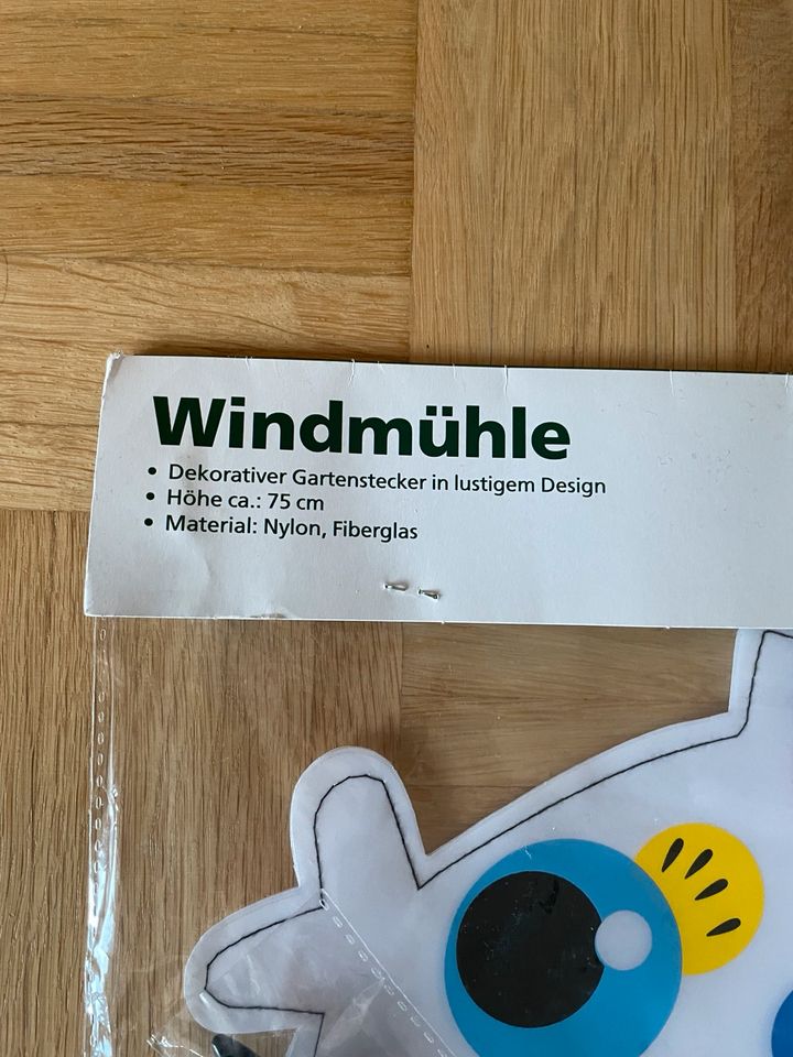 „Windmühle“ Windspiel Fisch Gartenstecker -NEU und OVP- in Idstein