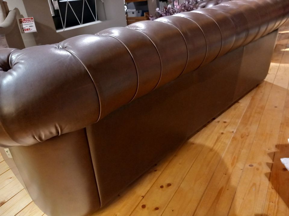 Sofa, Leder, dunkel braun, Ausstellungsstück, 1.997,--€** in Schneverdingen