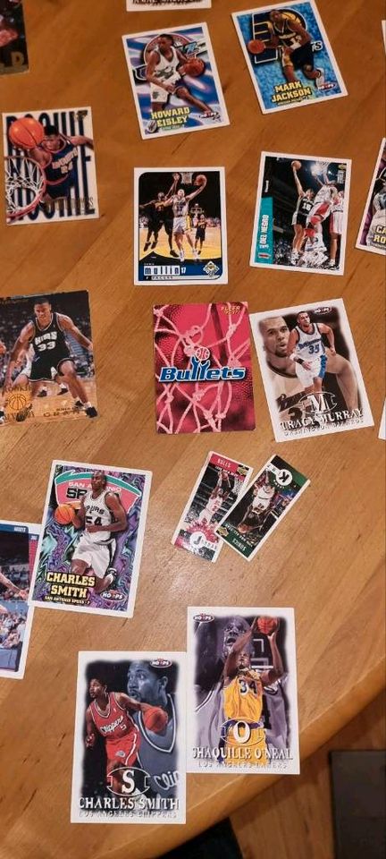 Sammlung 90 er Jahre Basketball Karten Michael Jordan Bulls ect. in Bielefeld