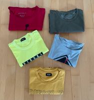 Kinderkleidung Kleidungspaket T-Shirts Langarmshirt Nordrhein-Westfalen - Wiehl Vorschau