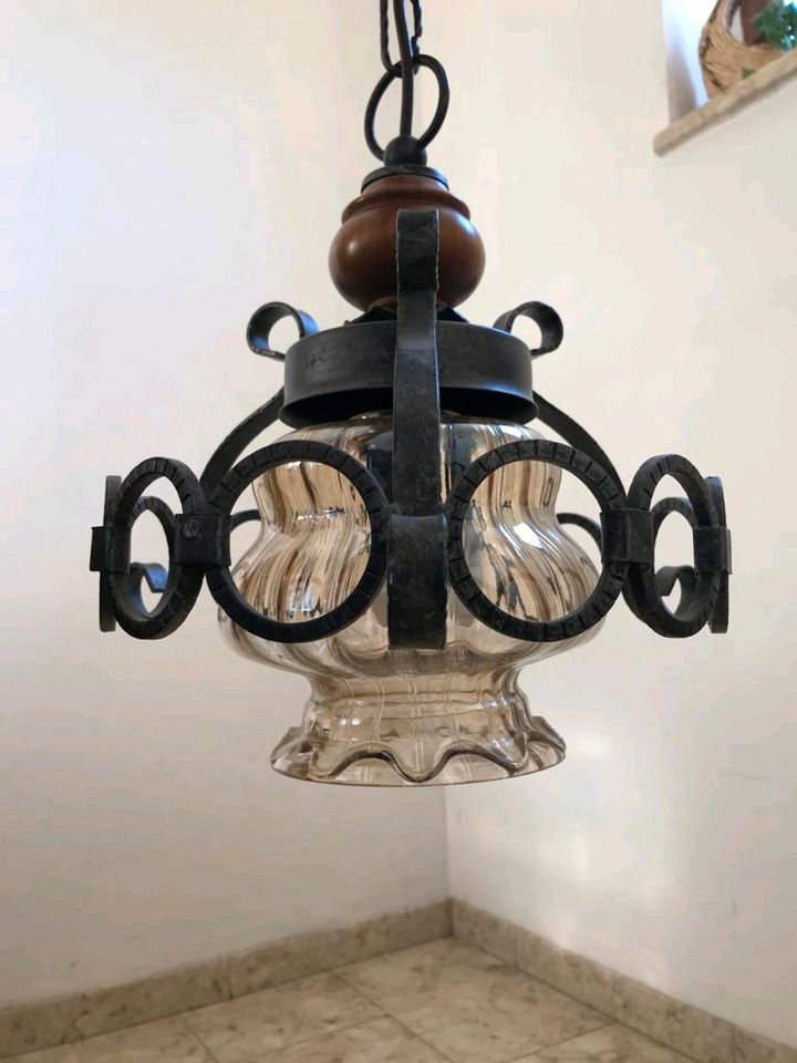 Hänge-Lampenschirm in Viechtach