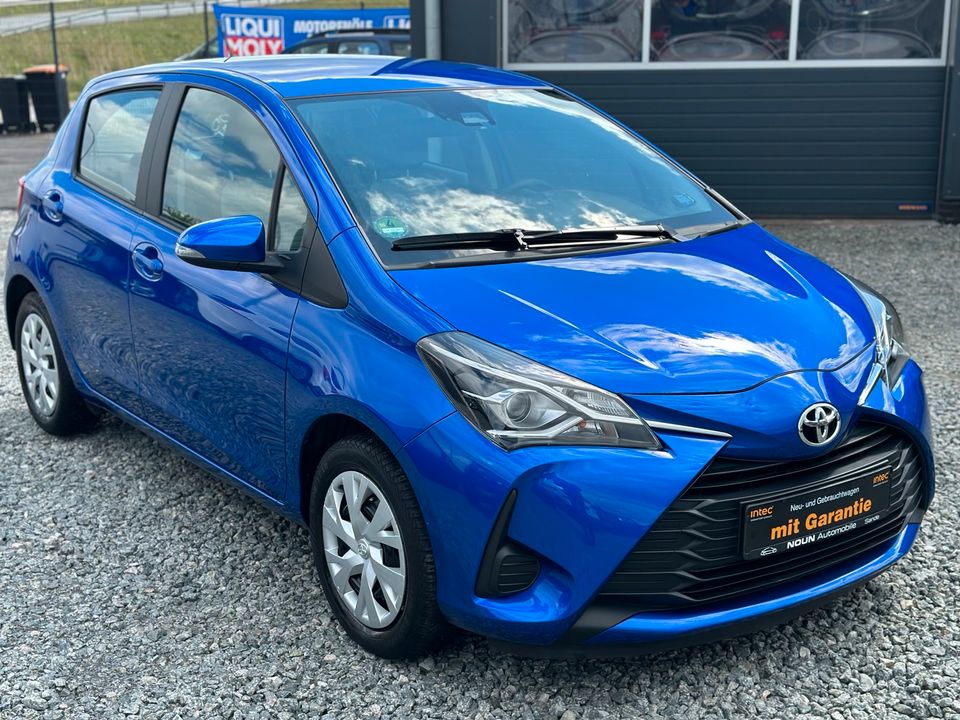 TOYOTA YARIS 1,0 - 1.HAND - TÜV NEU - RÜCKFAHRKAMERA in Sande