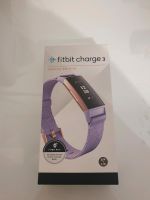 Fitbit Charge 3 defekt mit viel Zubehör Bayern - Zellingen Vorschau