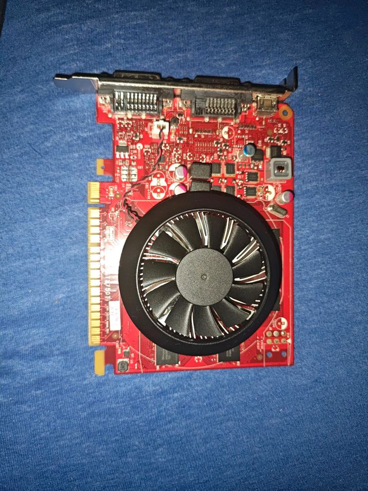 Grafikkarte GTX 750 TI 2GB in Zeven