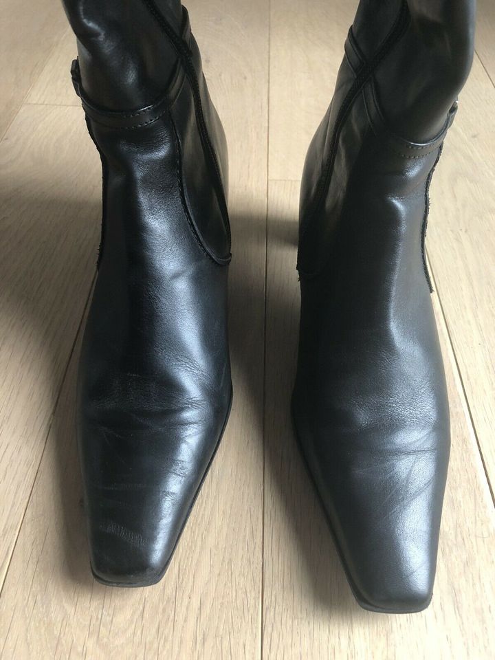 Schwarze Stiefel Tamaris Leder Gr. 41 in Dortmund