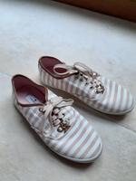 verkaufe Canvas Sneaker Tom Tailor, gr. 38, NEU, für 15euro Kr. Passau - Passau Vorschau