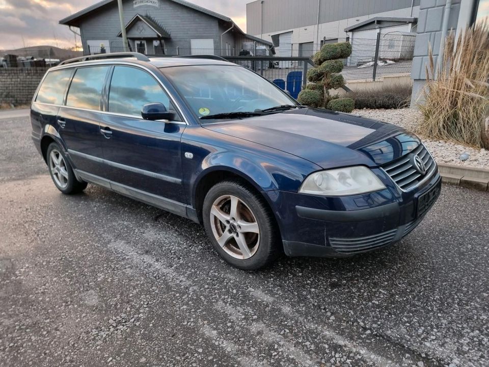 Volkswagen Passat Variant Trendline 1,9TDI 6 Gang Bastler in Kirchhundem