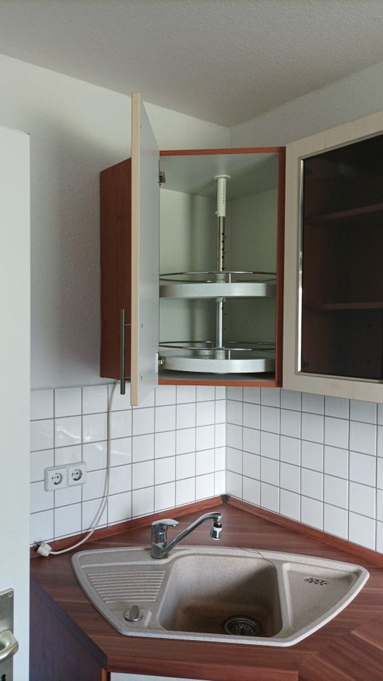 Einbauküche mit allen abgebildeten Geräten in Dresden