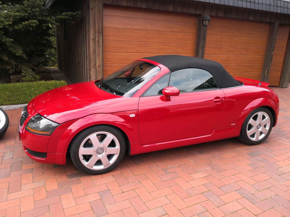 Audi TT 8N Roadster in Sittensen