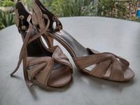Sandalen Rosé Sachsen - Chemnitz Vorschau