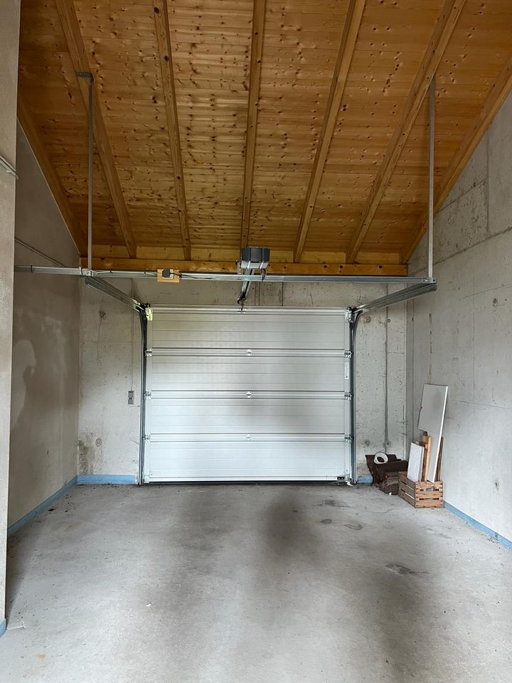 PKW Garage in Regen neuwertig große Deckenhöhe in Regen