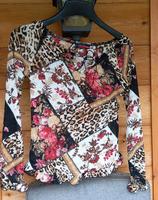 Leichtes Shirt Gr. L , bunt , mit Rüschen Saum und Ärmeln Nordrhein-Westfalen - Ennepetal Vorschau