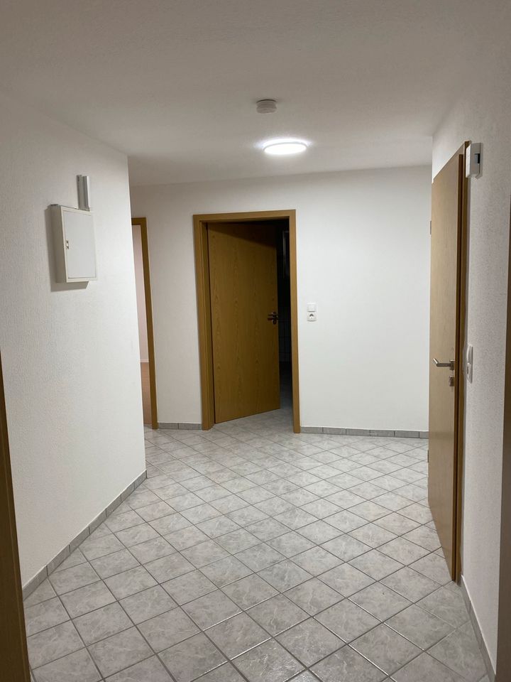 schöne 3 Zimmer Kellergeschosswohnung in Walldürn zu vermieten in Walldürn