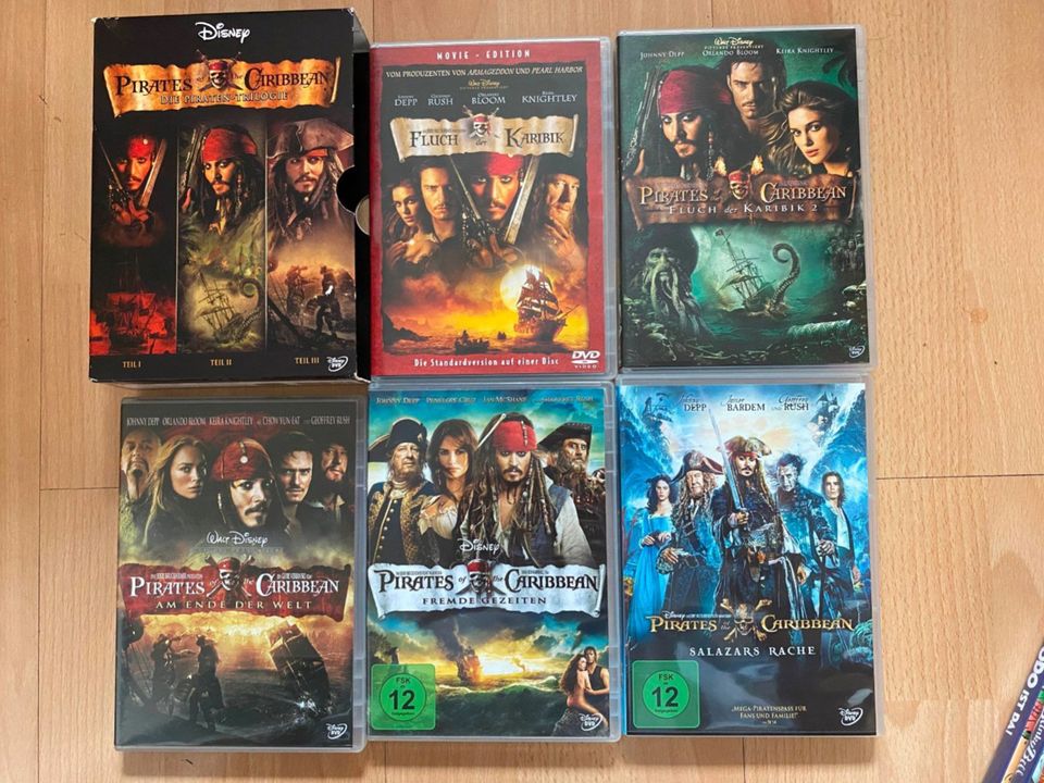Disney DVD Fluch der Karibik Pirates of the caribbean 1-5 in Offenbach