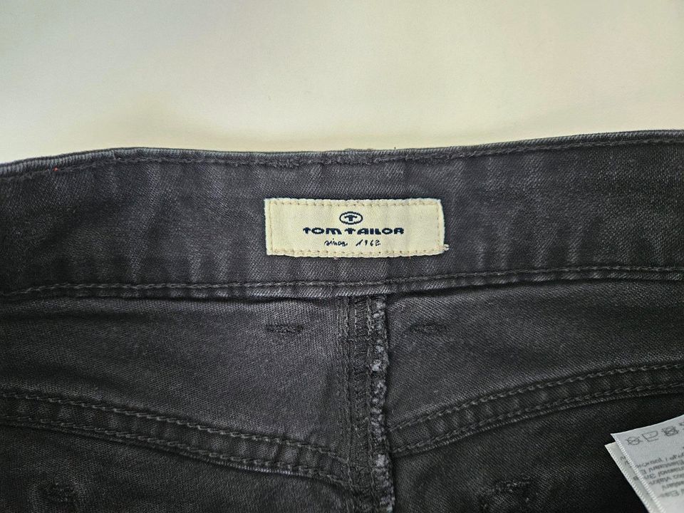 Damen Jeans schwarz von Tom Tailor Gr 28/34 in Echternacherbrück