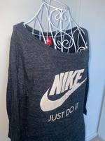 Nike Sportshirt 3/4 langarm grau Top S Hamburg - Harburg Vorschau