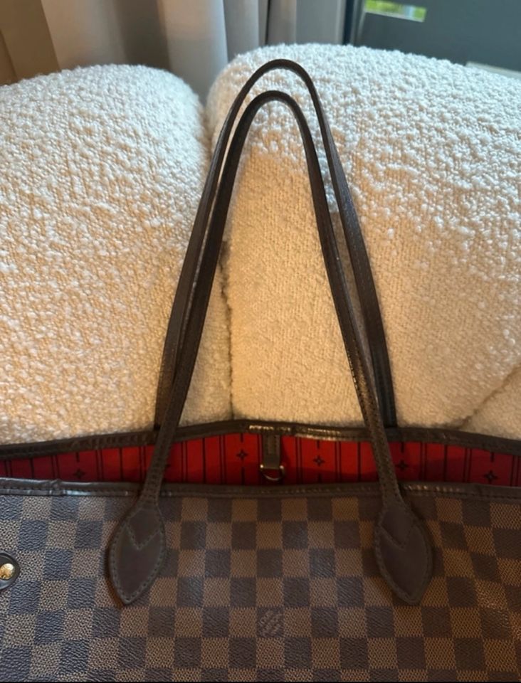 Louis Vuitton Neverfull MM in Düsseldorf