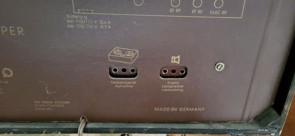 SIEMENS-SUPER H 53 - Röhrenradio (voll funktionsfähig) Radio in Hamburg