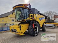 New Holland CR 8.80 Mähdrescher / ATC2884636 Sachsen - Grimma Vorschau