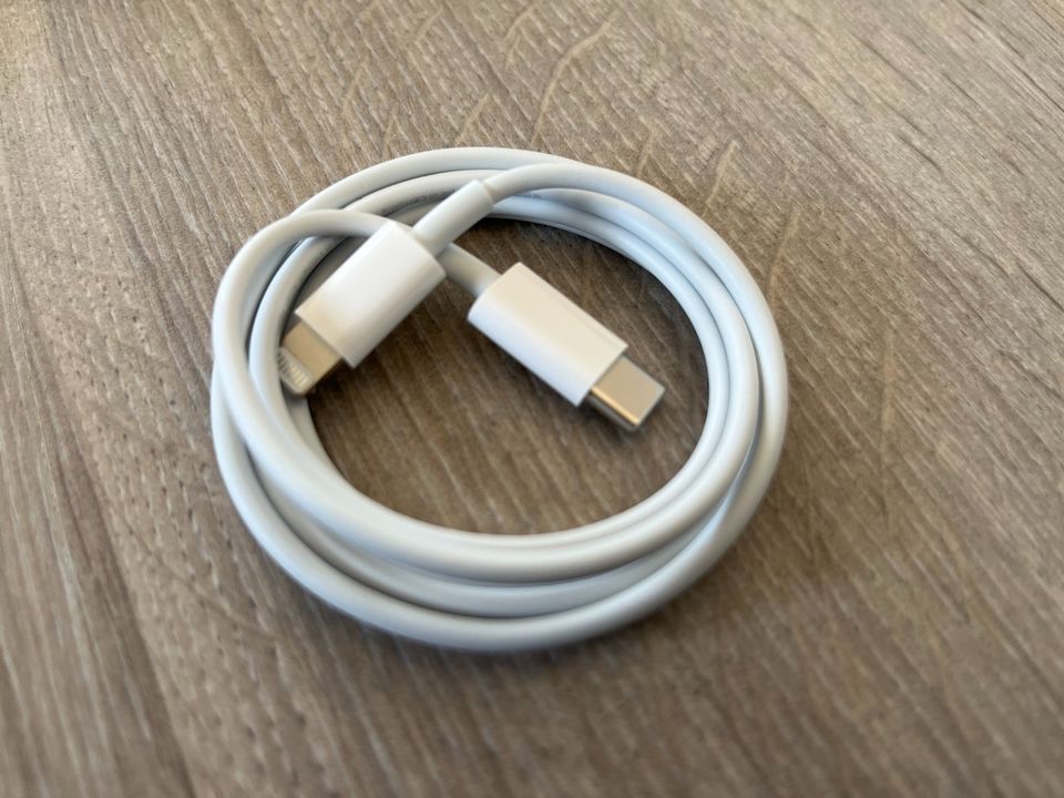Neu: Original Apple: Lightning zu USB C in Pforzheim