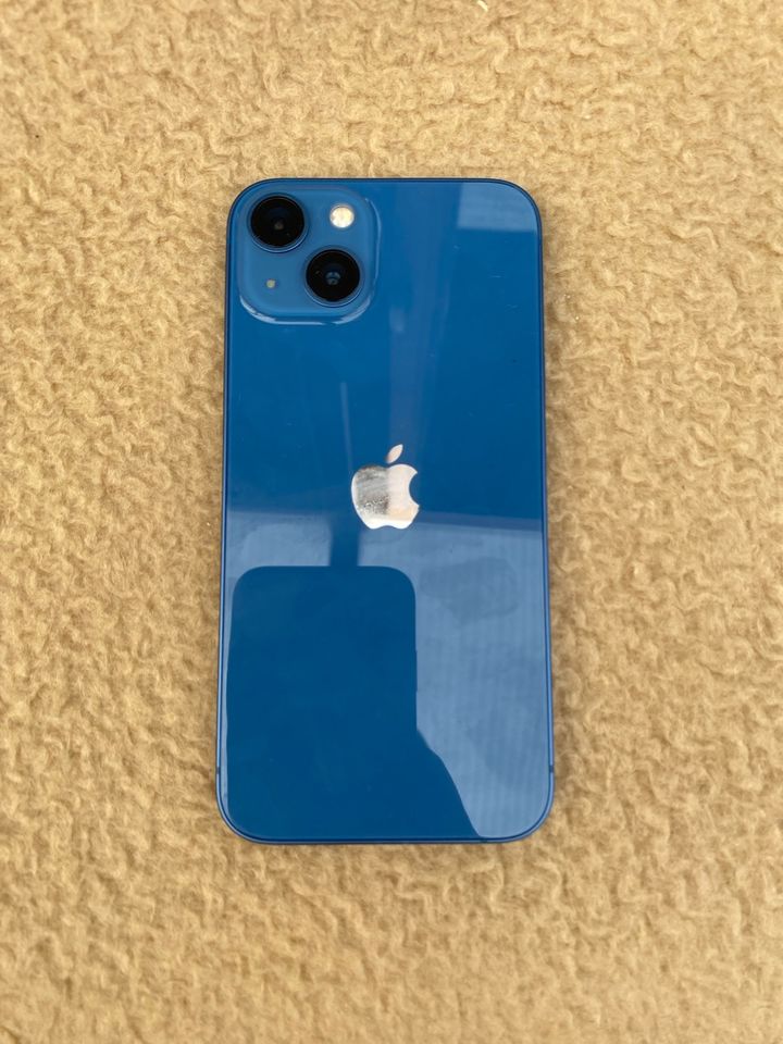 iPhone 13 blau 128 GB in Alzey