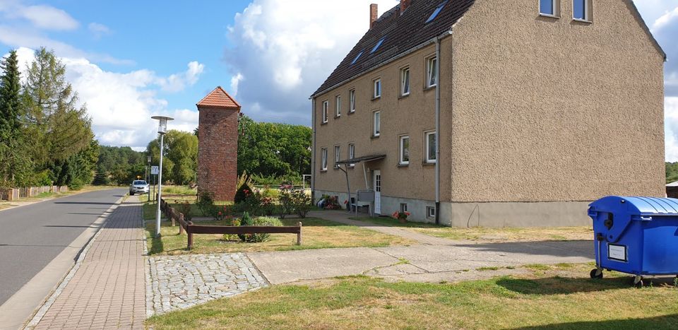 Schöne große Dreiraumwohnung in 17237 Groß Quassow, Dorfstraße 27a in Groß Quassow