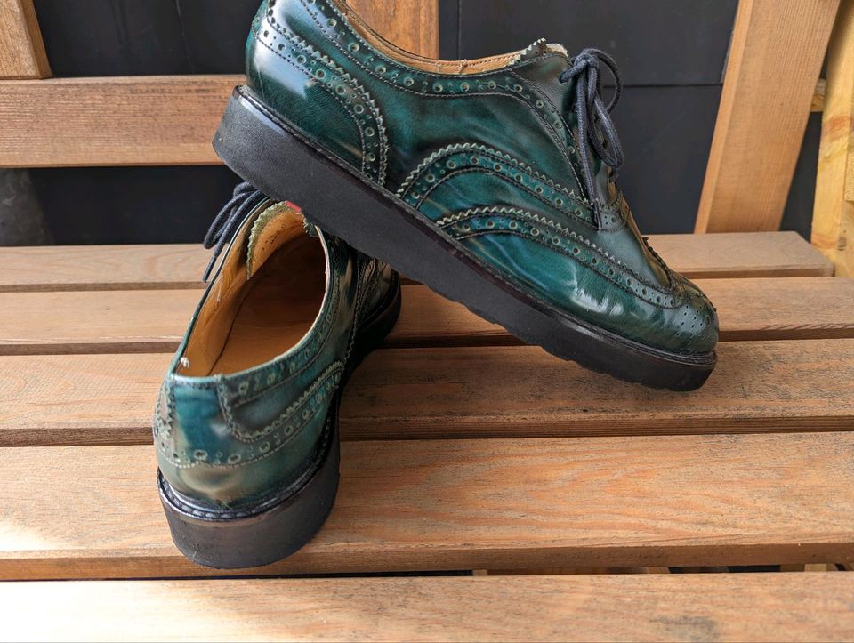 Lloyd Brogues Schnürschuhe Grün Leder Gr. 38 in Bremen