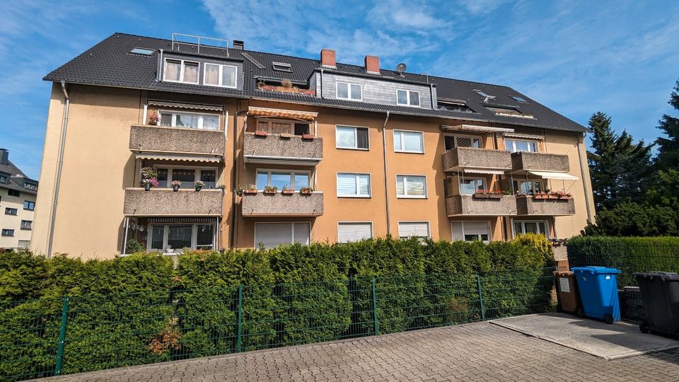 Tolle Maisonette-Wohnung mit Balkon und PKW-Stellplatz in Essen