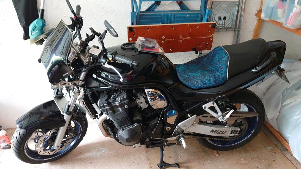 SUZUKI GSF 1200 BANDIT, GV75A KULT - mit vielen kleinen Extras in Brunnthal