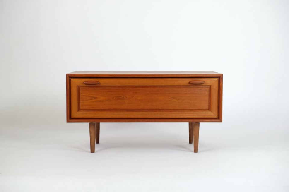 Vintage Teak Lowboard Kommode TV Sideboard 60er 70er Mid-Century in Berlin