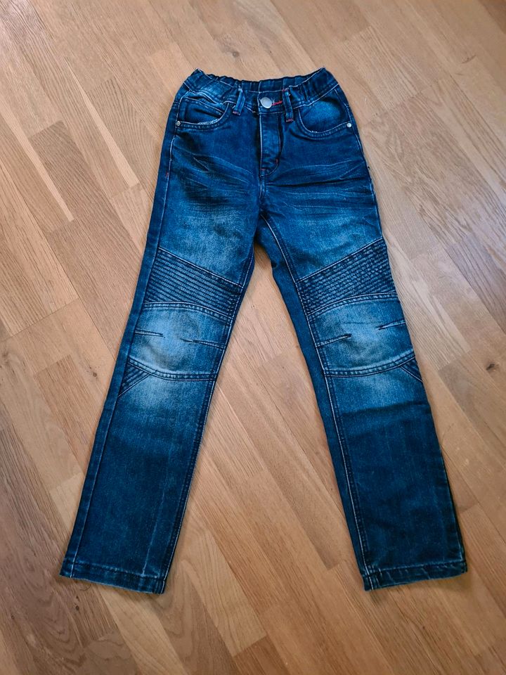 Hose* Jeans* in Gr. 140 in Steinhöring