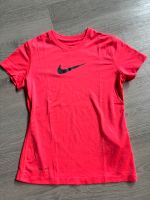Nike Dri-Git Sport Shirt Größe 140 pink Baden-Württemberg - Aalen Vorschau