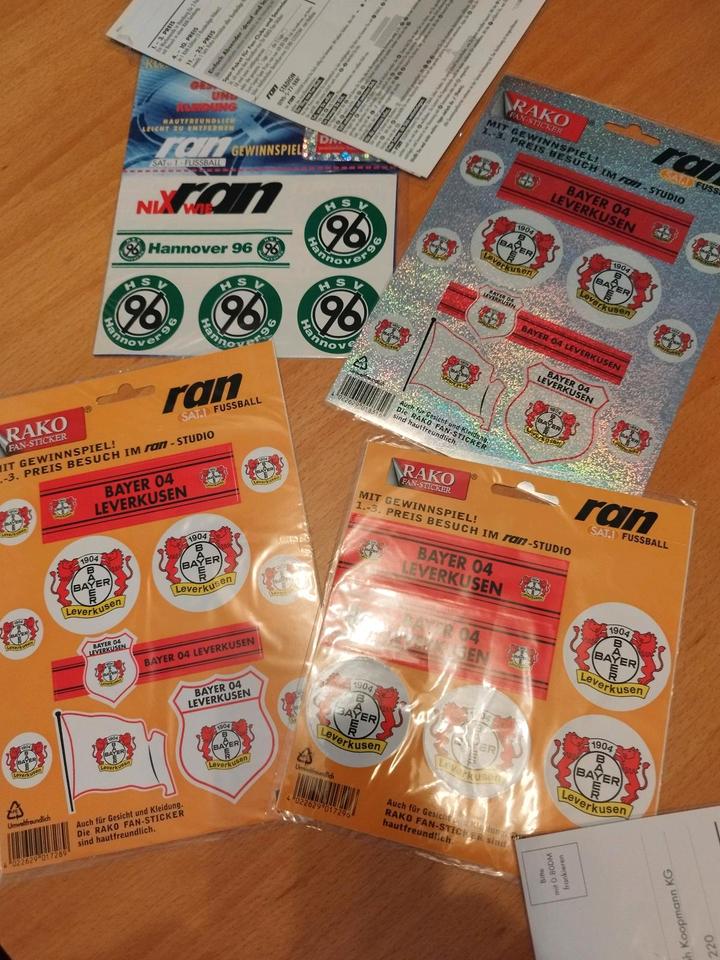 Bayer 04 Leverkusen Sticker Hannover 96 HSV Aufkleber alt ran in Hamburg