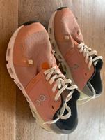 On cloud Sneakers Größe 39 apricot Bayern - Geltendorf Vorschau