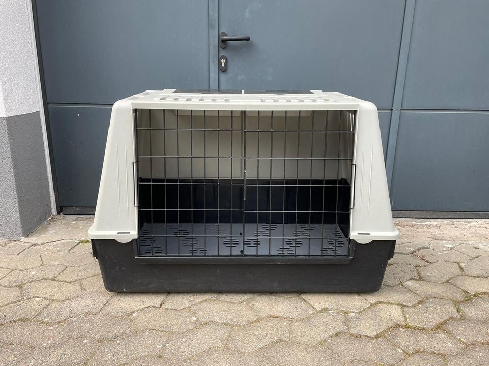 Hundebox 98x60x68 mit abnehmbarem Gitter in Heidelberg