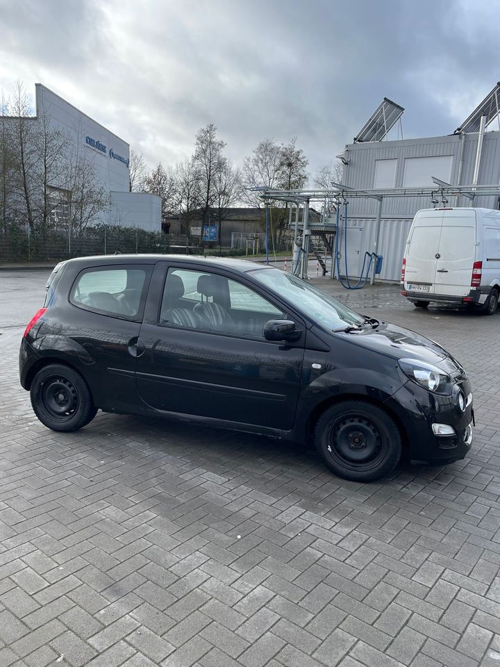 Renault Twingo Expression 1.2LEV 16V 75 eco2 TÜV NEU Angebot 3600 in Hamburg