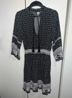 Kleid schwarz Damen klein gr. 40 Niedersachsen - Buxtehude Vorschau