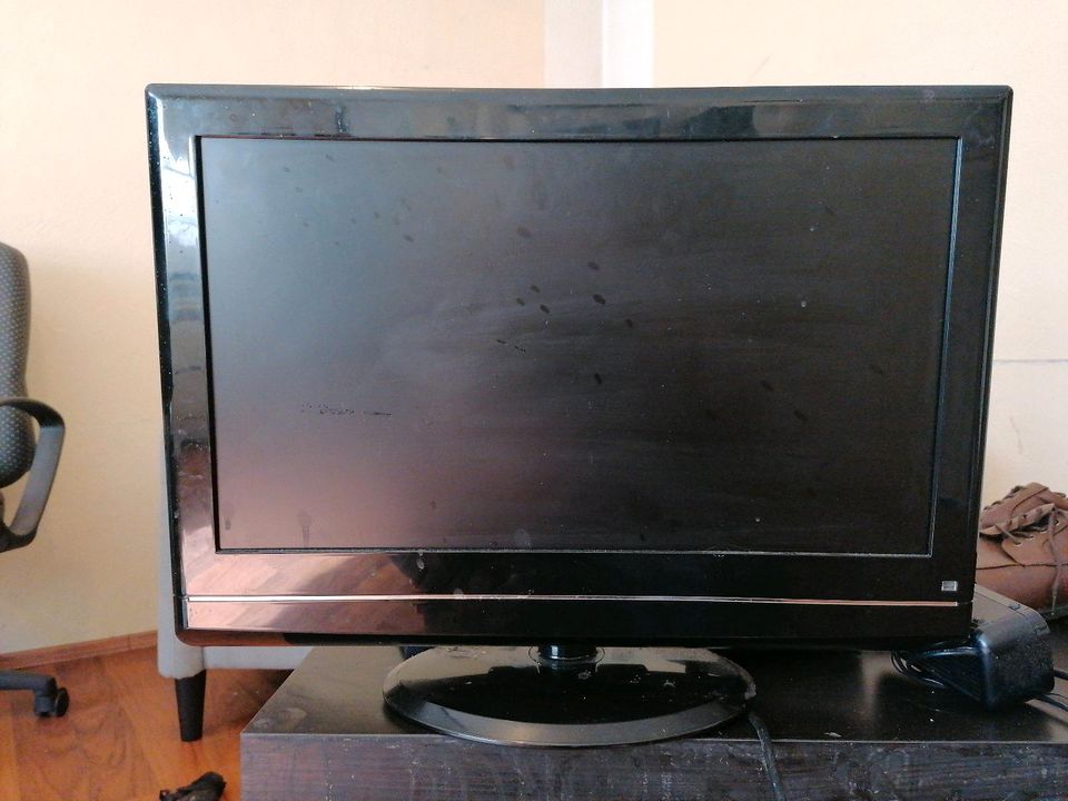 Tevion Fernseher 54 cm in Windeck