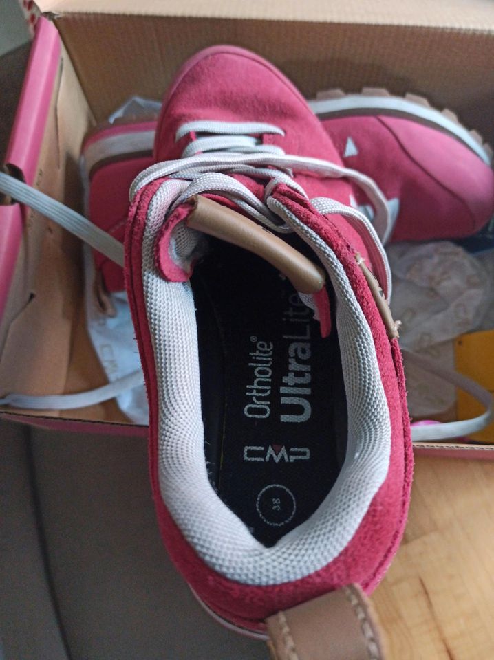 CMP Elettra Low Wanderschuhe Farbe Azalea Gr. 38 in Gescher