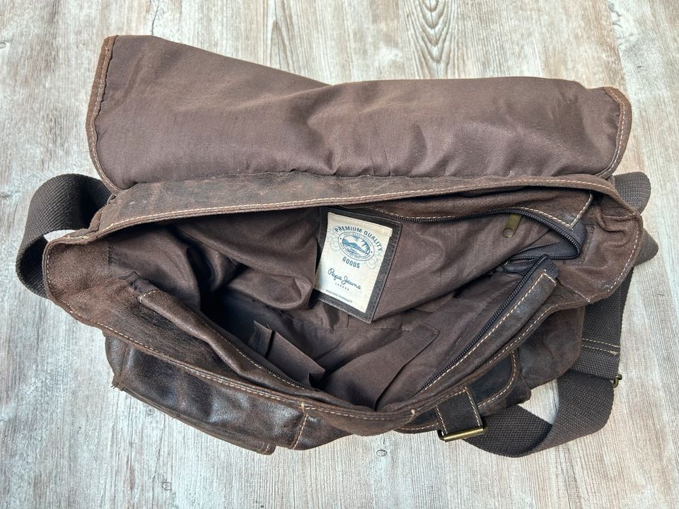 Pepe Jeans Tasche Messenger Umhängetasche in Oberhausen