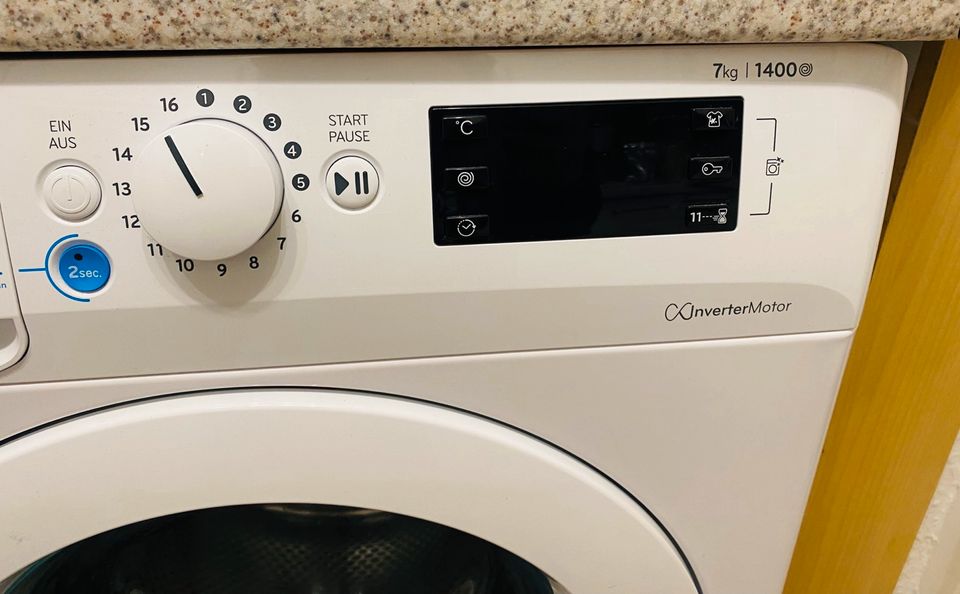 Waschmaschine 7kg top Zustand in Langenhagen
