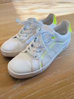 Sneaker von bugatti Gr. 38 gelb Sommer Frühling Nordrhein-Westfalen - Moers Vorschau