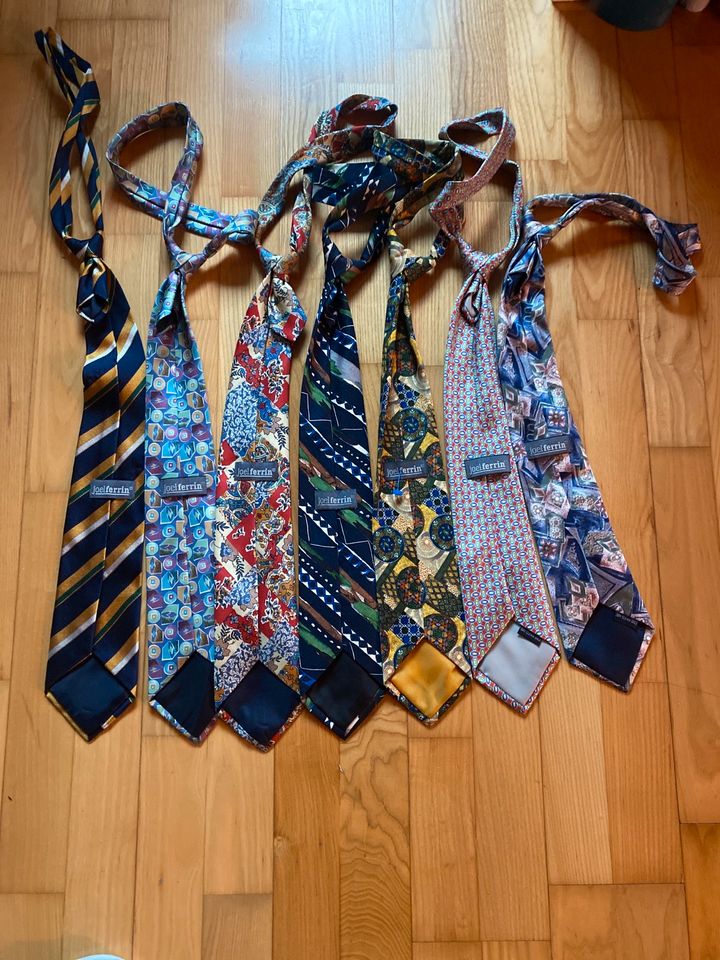 Krawatten in allen Farben/ Muster in Saarland - Blieskastel | eBay  Kleinanzeigen ist jetzt Kleinanzeigen
