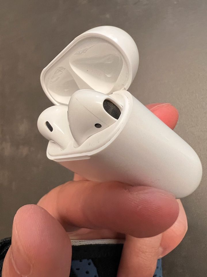 Apple Air Pods Kopfhörer 1. Generation in München