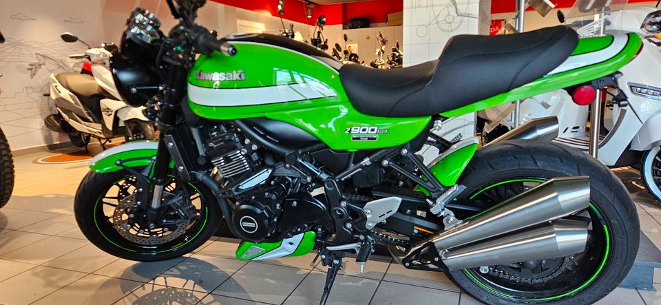 Kawasaki Z900 RS Café  | neuwertig | viele Extras in Erlangen