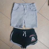 2 Shorts Gr. 134 140 gepflegt schwarz und silber Baden-Württemberg - Mannheim Vorschau