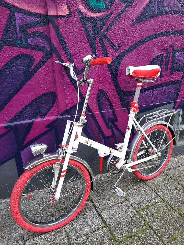 Oldtimer Fahrrad Klapprad -restauriert wie neu- HWE 20 zoll, 60er in Bremen