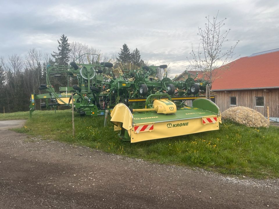 Krone Frontmähwerk F 320 neu in Kempten