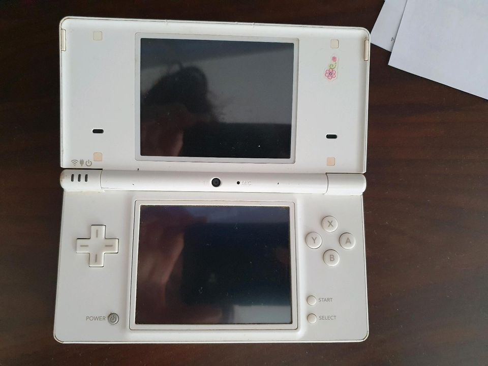 Nintendo dsi weiss in Berlin